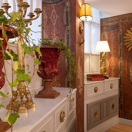 Maison Cardinal Furstemberg Parigi