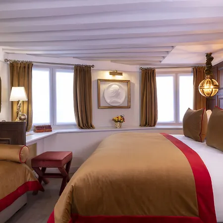 Maison Cardinal Furstemberg * Parigi