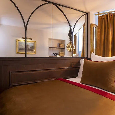 Holiday home Maison Cardinal Furstemberg Paris